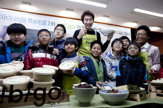 The Share Campaign with <My Little Hero> to celebrate bibigo-Day at bibigo 1